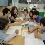 英語力だけじゃない！学校を超えた仲間と出会える、アカデミーという「もうひとつの居場所」