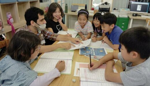 英語力だけじゃない！学校を超えた仲間と出会える、アカデミーという「もうひとつの居場所」