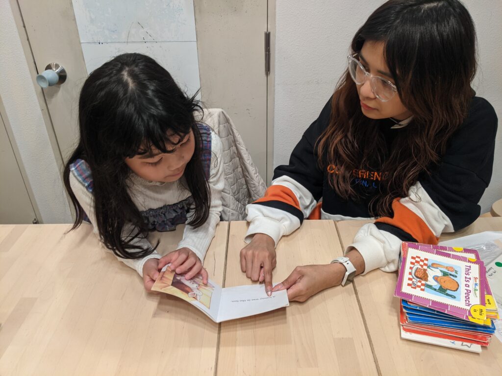 「英語を学ぶ」から「英語で学ぶ」レベルを目指す。アメリカ人女性がオーナーの英会話スクール。CLIL、Flipped Classroom（反転レッスン）を東北でいち早く導入