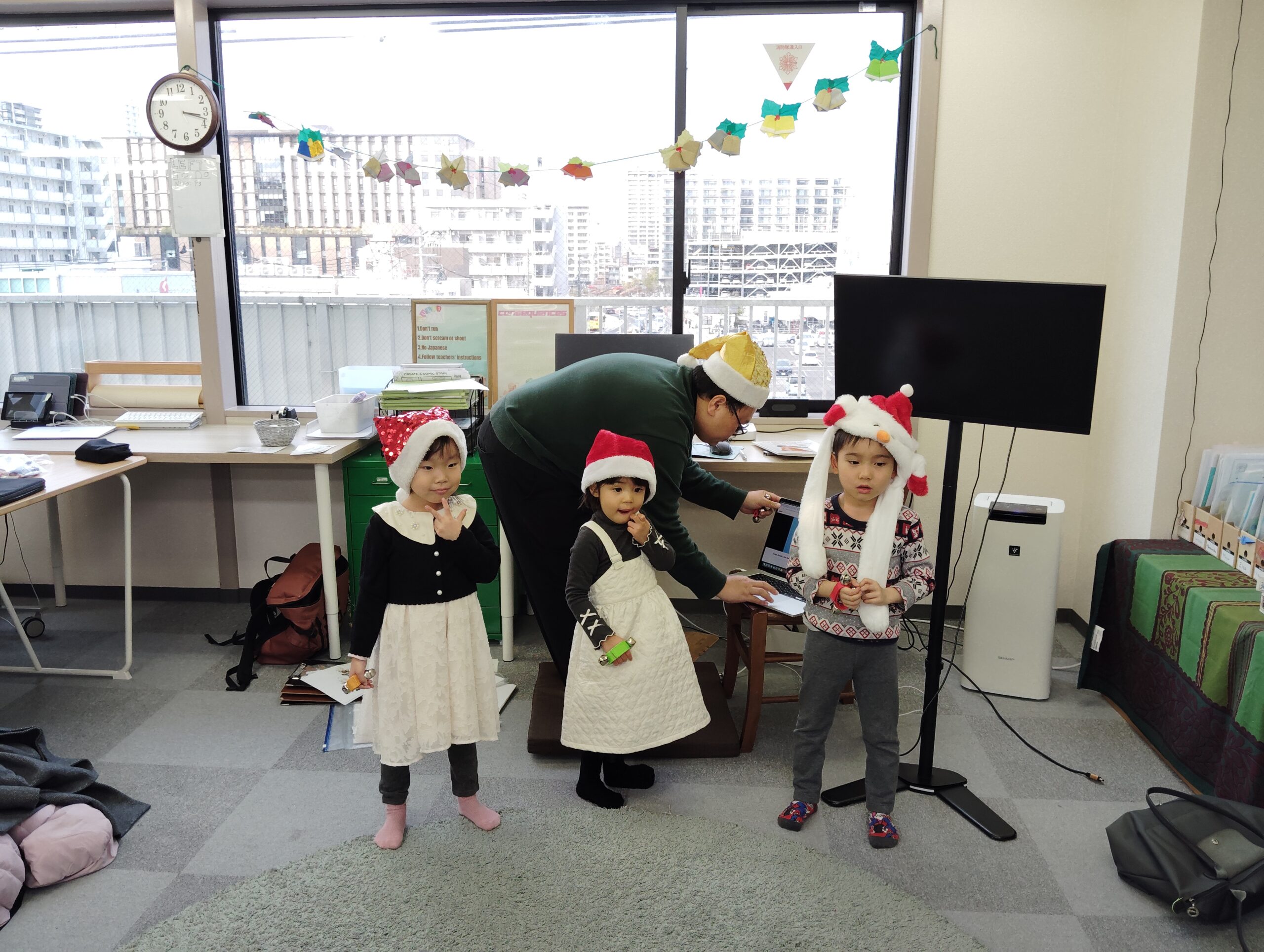 「英語を学ぶ」から「英語で学ぶ」レベルを目指す。アメリカ人女性がオーナーの英会話スクール。CLIL、Flipped Classroom（反転レッスン）を東北でいち早く導入