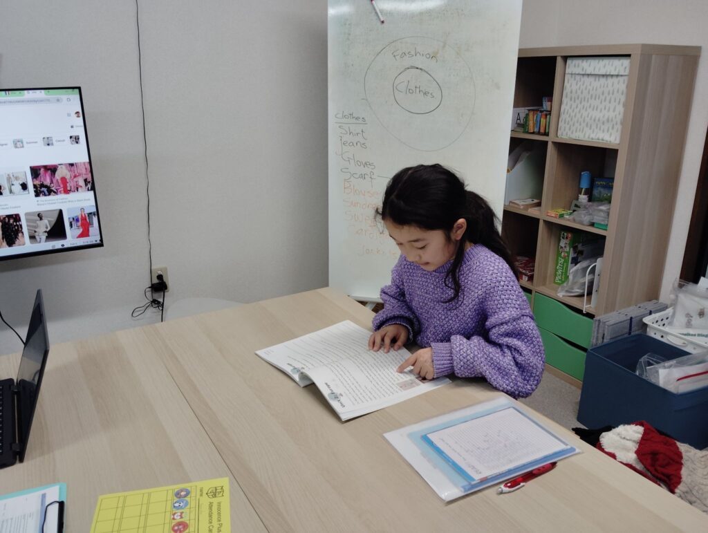 「英語を学ぶ」から「英語で学ぶ」レベルを目指す。アメリカ人女性がオーナーの英会話スクール。CLIL、Flipped Classroom（反転レッスン）を東北でいち早く導入