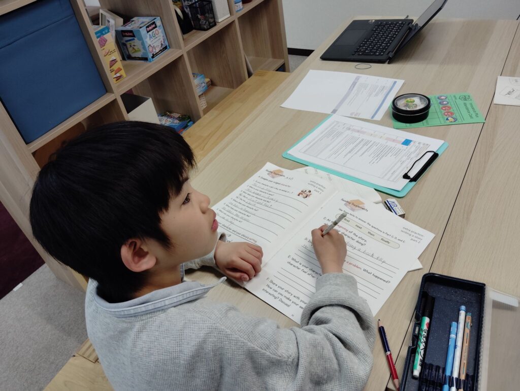 「英語を学ぶ」から「英語で学ぶ」レベルを目指す。アメリカ人女性がオーナーの英会話スクール。CLIL、Flipped Classroom（反転レッスン）を東北でいち早く導入