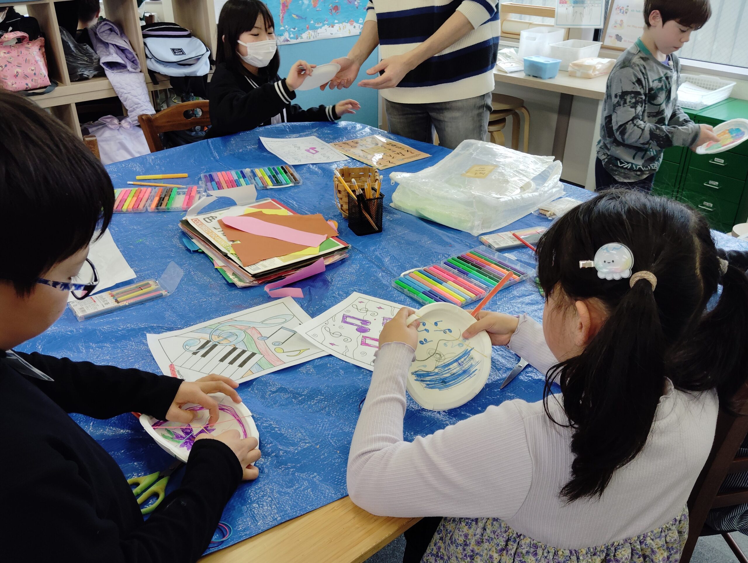 「英語を学ぶ」から「英語で学ぶ」レベルを目指す。アメリカ人女性がオーナーの英会話スクール。CLIL、Flipped Classroom（反転レッスン）を東北でいち早く導入