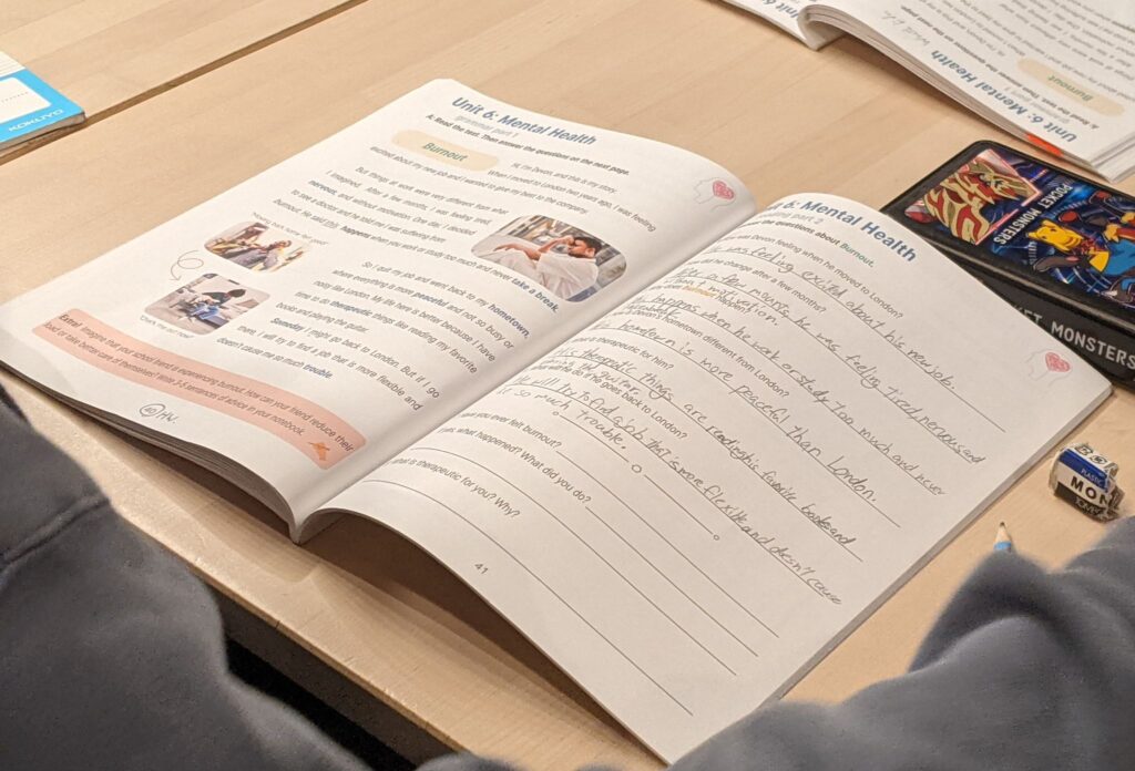 「英語を学ぶ」から「英語で学ぶ」レベルを目指す。アメリカ人女性がオーナーの英会話スクール。CLIL、Flipped Classroom（反転レッスン）を東北でいち早く導入