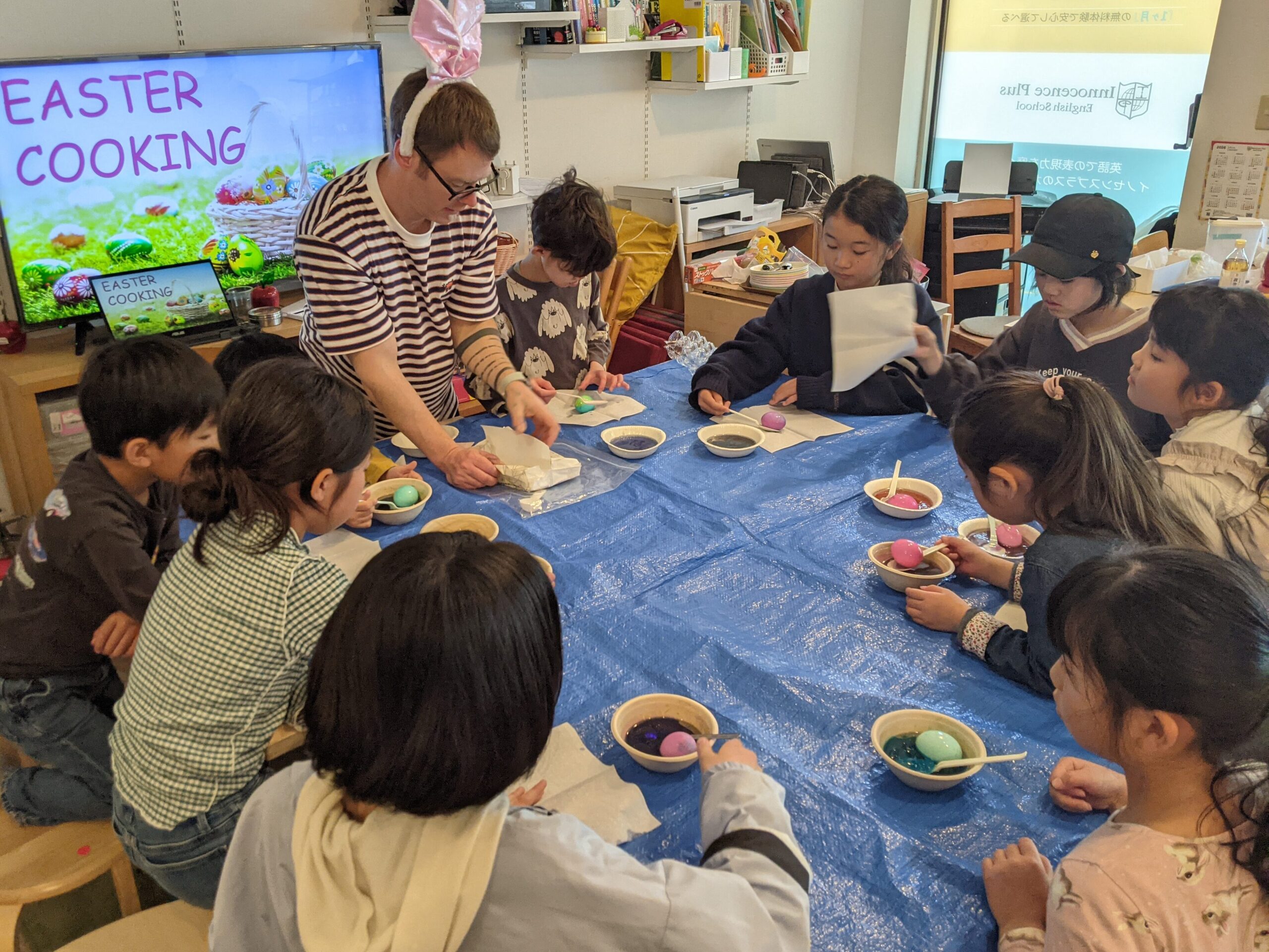 「英語を学ぶ」から「英語で学ぶ」レベルを目指す。アメリカ人女性がオーナーの英会話スクール。CLIL、Flipped Classroom（反転レッスン）を東北でいち早く導入