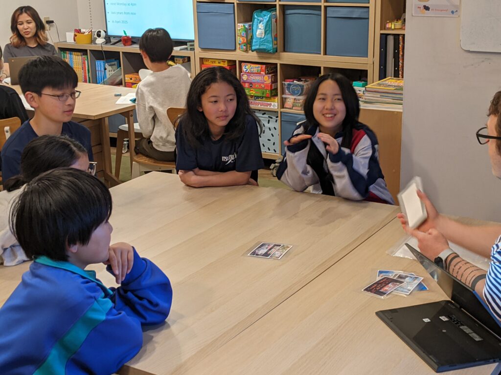「英語を学ぶ」から「英語で学ぶ」レベルを目指す。アメリカ人女性がオーナーの英会話スクール。CLIL、Flipped Classroom（反転レッスン）を東北でいち早く導入